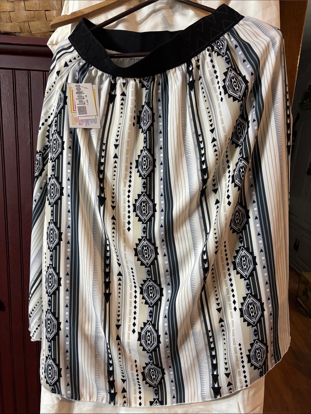 LuLaRoe Lola Black and White Geometric Midi Skirt